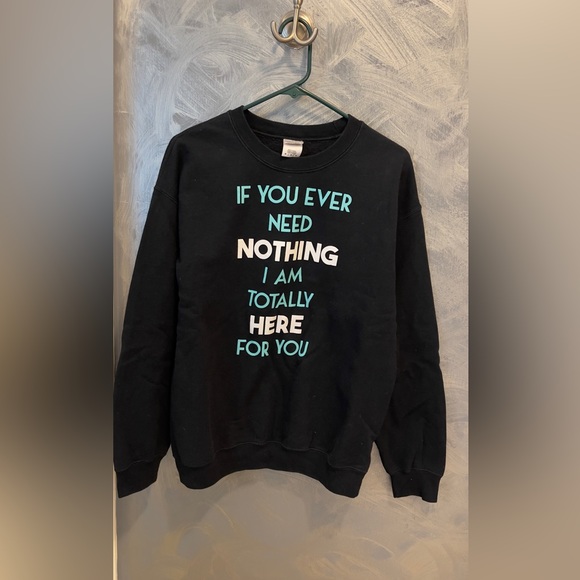 Gildan Tops - FUNNY GILDAN PULLOVER SWEATSHIRT